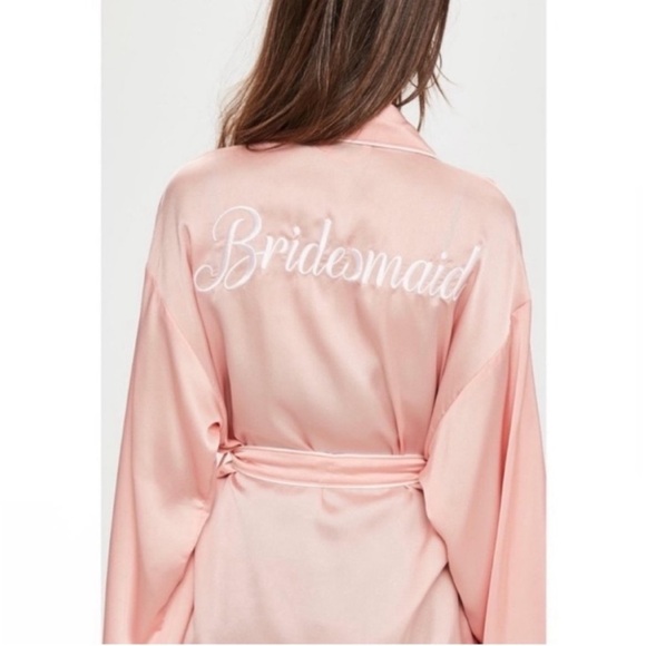 New with tags Missguided bridesmaid robe - Picture 3 of 12